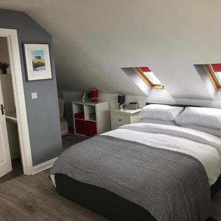 Six By The Sea - 2 Bed House - A Little Something For Everyone Saint Columb Minor Eksteriør billede