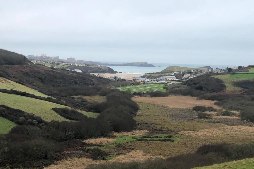 Six By The Sea - 2 Bed House - A Little Something For Everyone Saint Columb Minor Eksteriør billede