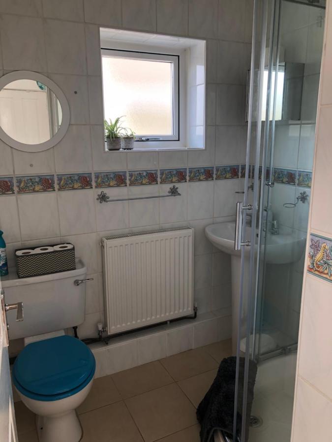 Six By The Sea - 2 Bed House - A Little Something For Everyone Saint Columb Minor Eksteriør billede